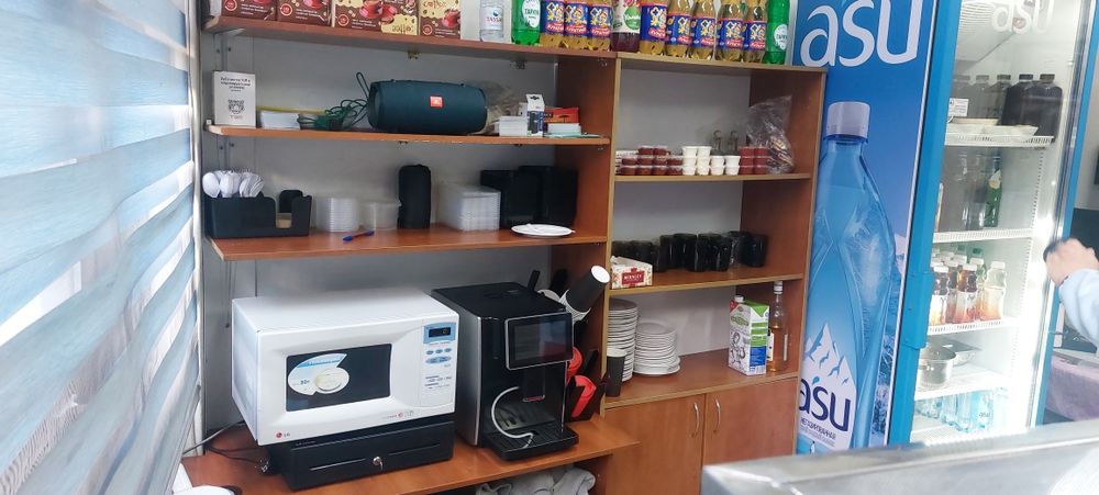Продам шкаф +стол