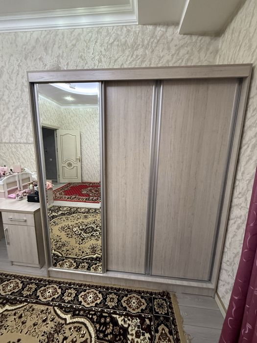 Продаеться детская домашняя мебель в отличном состоянии.