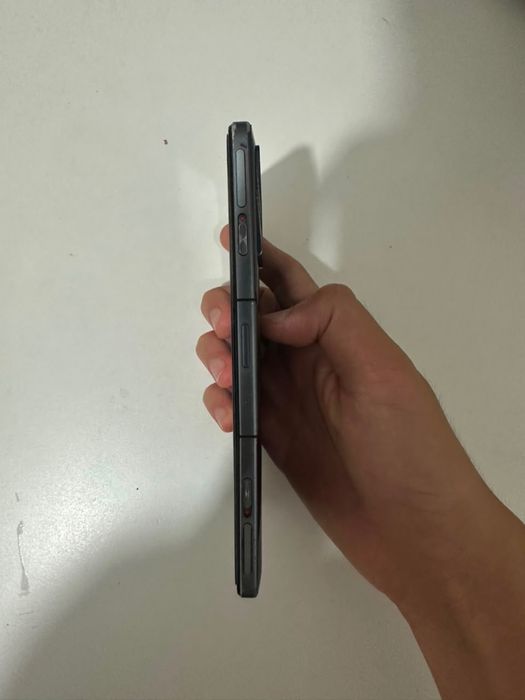 Poco F4 GT 12/256