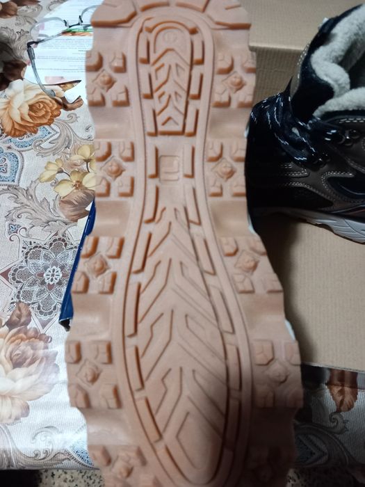 Мъжки боти размер41