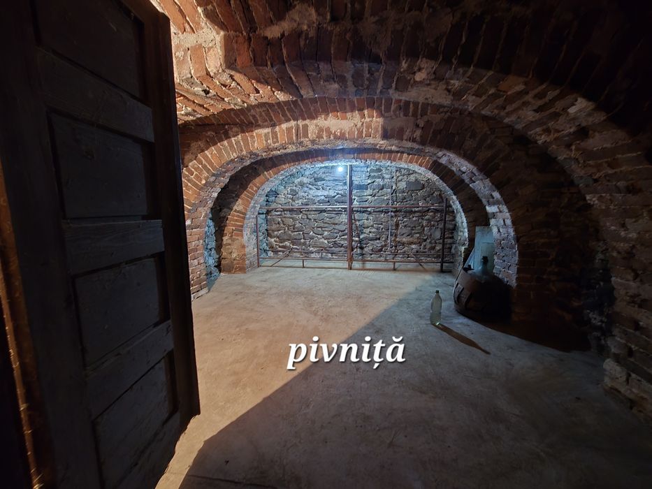 Casa la țara cu 5 dormitoare