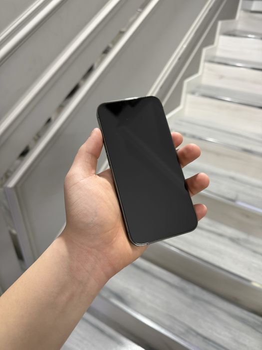 Продам Айфон 13 про