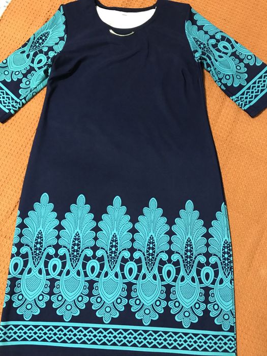 Продам женское платье