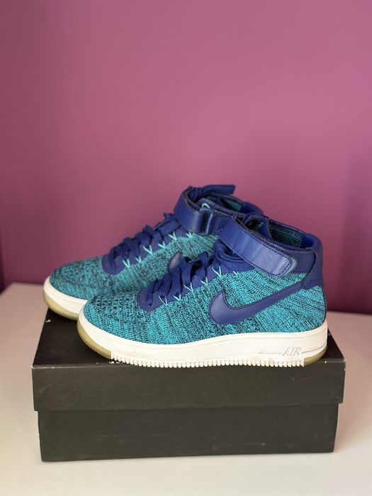 Nike Air VO2 High Top Sneakers