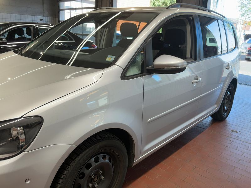 Volkswagen Touran 2.0 TDI Comfortline 2013