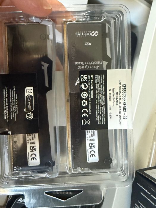 Kingston - Fury Beast RGB, 32GB, DDR5, 5600MHz