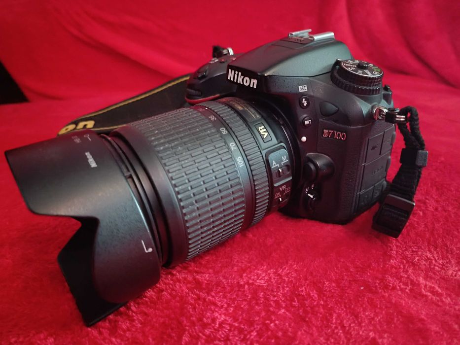 Aparat foto Nikon d7100
