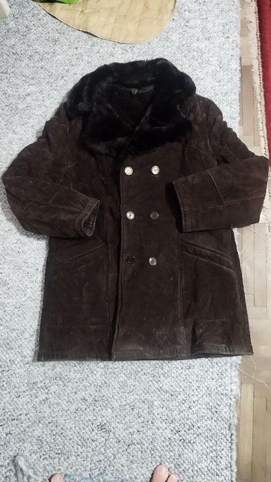 De vânzare palton unisex piele naturală oaie măr.48-50 ALLAN-DELLON