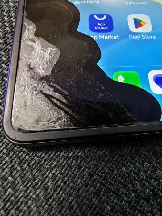 Honor Magic V2 cu defect