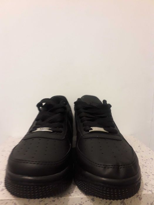 Оригинални кецове Nike Air Force 1 Low (Triple Black)