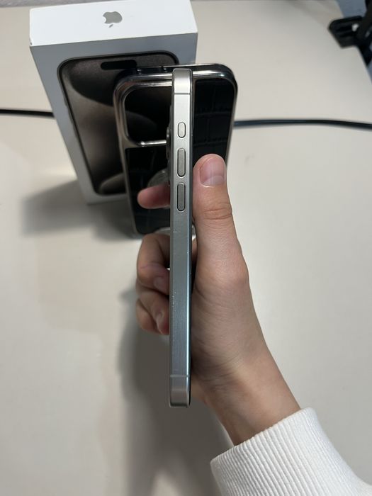 Айфон 15про срочно