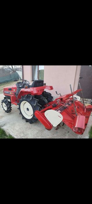 Японски трактор Mitsubishi MT16