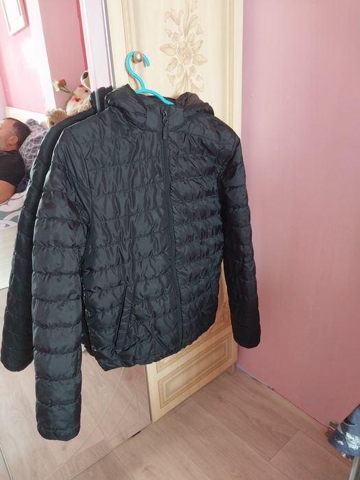 Продам куртку на осень,р.158-164