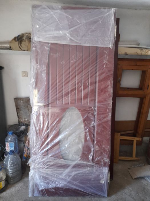 Двери деревянные