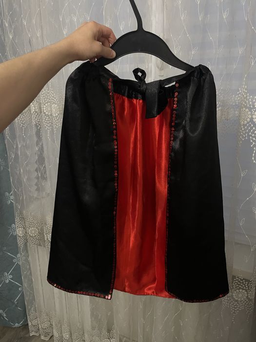 Плащ дракулы