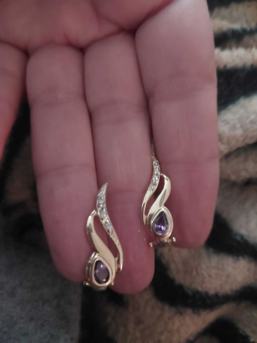 Златна висулка 18 кр. Бяло злато Цитрин