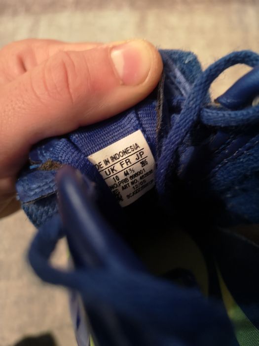 Vând ghete de fotbal Adidas F30 în stare foarte bună