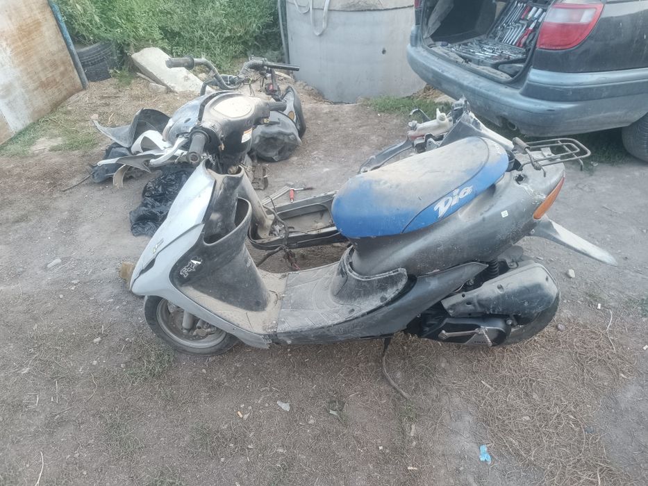 Продам 2 мопеда Хонда дио