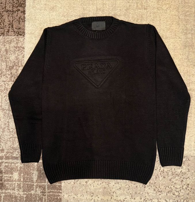 Мъжки маркови блузи и пуловери