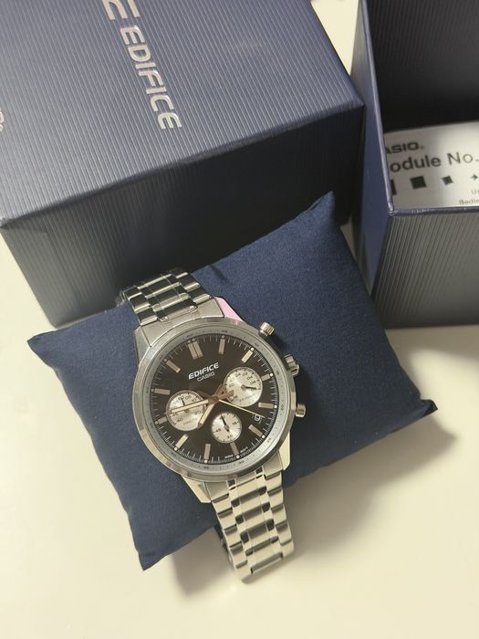 Чисто нов часовник CASIO