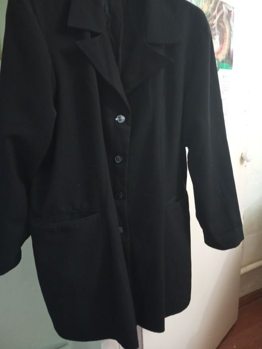 Пиджак женский черный