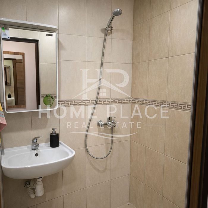 Продава се Двустаен апартамент в Варна, Цветен квартал - 64 кв.м за 1315 €/кв.м - Снимка #8