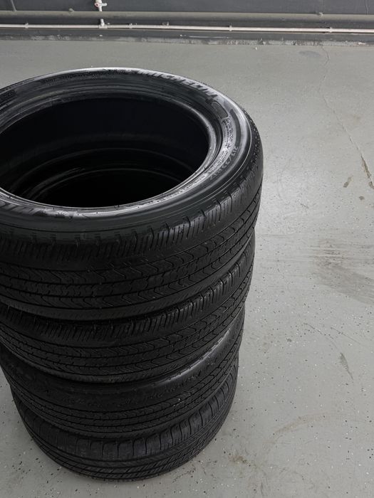 MICHELIN 215/55/R17