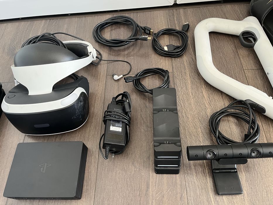 PlayStation 4 Slim 1TB + PS VR + 2 controllere + 11 jocuri – Pachet complet
