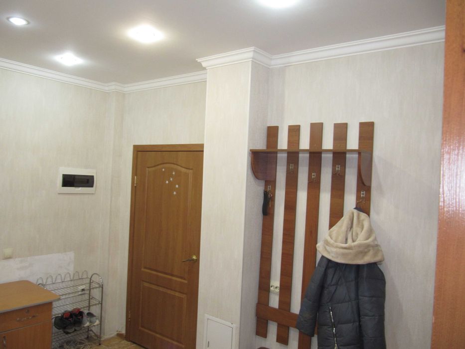 3х-комн квартира Менделеева 1