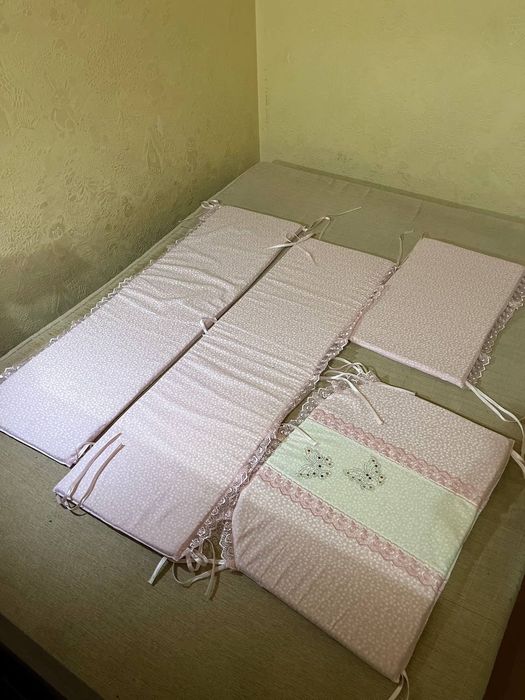 Бортики продам в