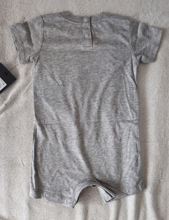 Salopeta Converse 9-12 luni și 12-18 luni