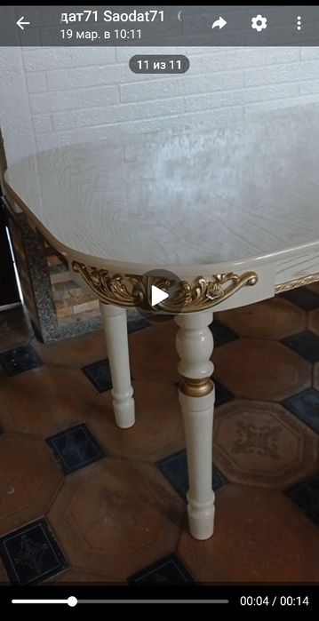 Стол и стулья  1 стол, 6штук стулья