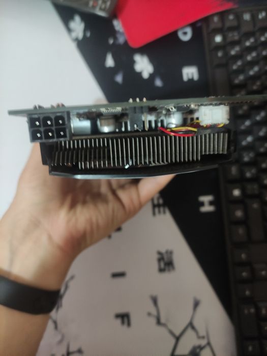 Gts 450 1gb GDDR5 Windforce срочно!