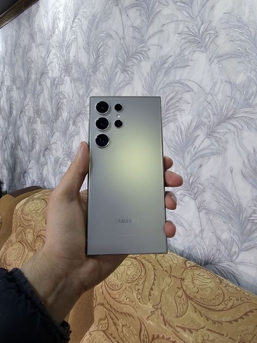 Srochno Samsung S24 Ultra 12/256 Korea sotiladi
