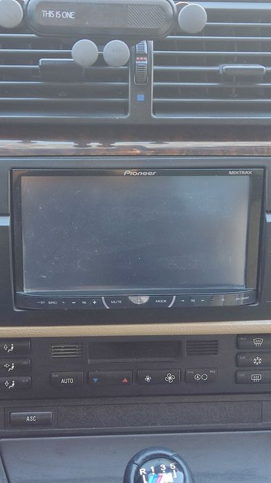 2din Мултимедия Pioneer AVH-5500BT