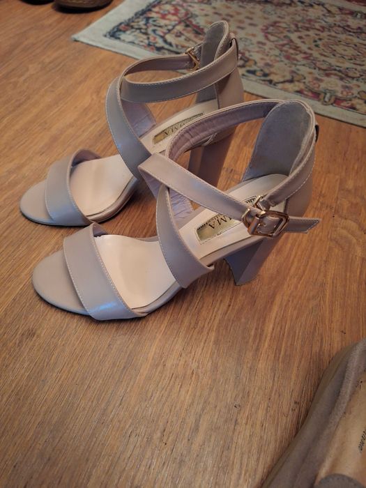 Босоношки продам