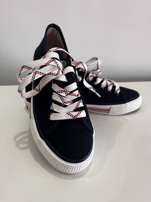 Дамски тъмно сини кецове