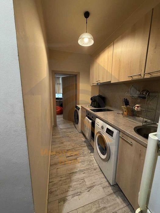 Продава се Едностаен апартамент в София, Витоша - 59 кв.м за 1210 €/кв.м - Снимка #2