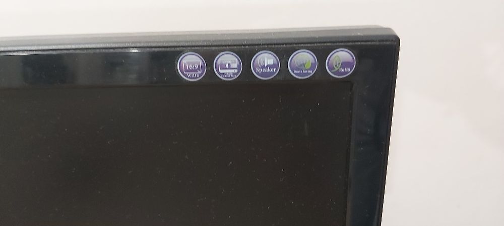 Монитор BENQ T902HDA  LCD диагональ 47