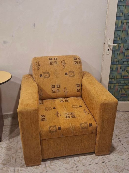 Продавам мебели
