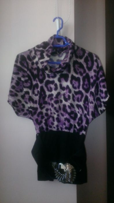 bluza double look include cureaua, guler rulat