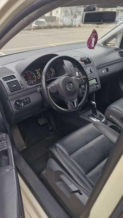 Vw Touran 2.0 Automat An 2015