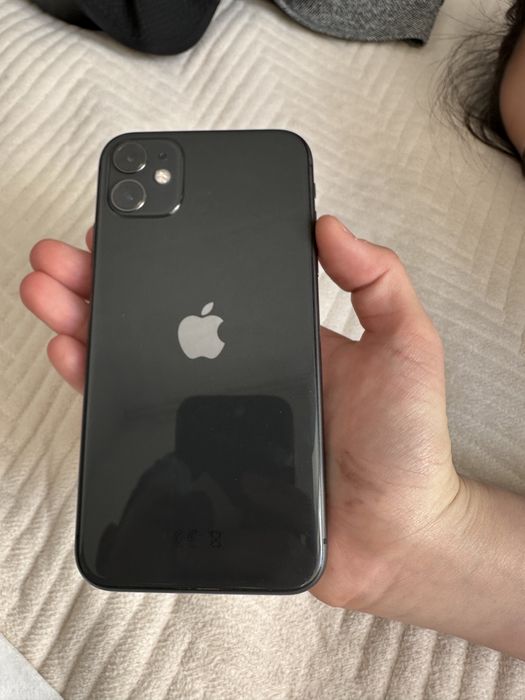 iPhone 11 64 gb 83% сатылады