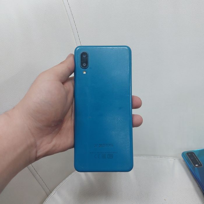 На продаже телефоны с 15 тысяч начинается