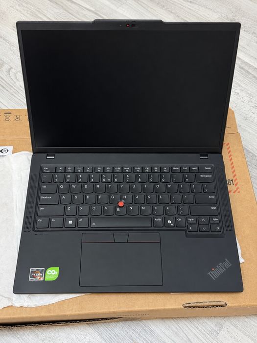 Lenovo ThinkPad T14 Gen5 AMD Ryzen 5 PRO 8540U