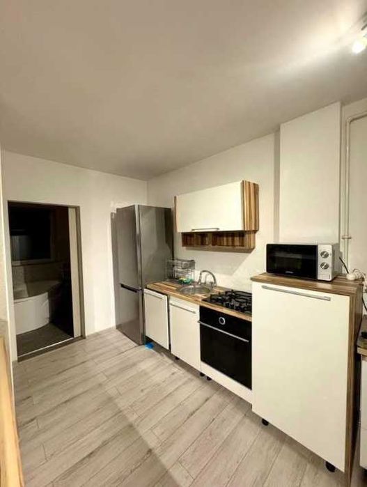 Inchiriez apartmament 65 mp decomandat | 2 camere | Dambul Rotund