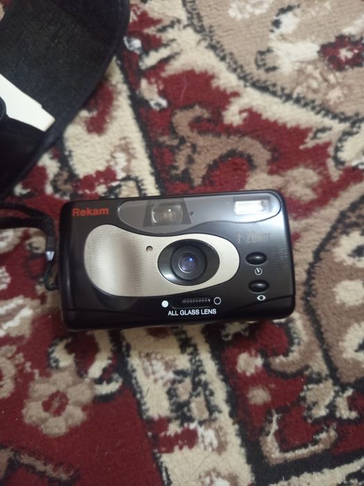 пленочный фотоаппарат Rekam F-10C.