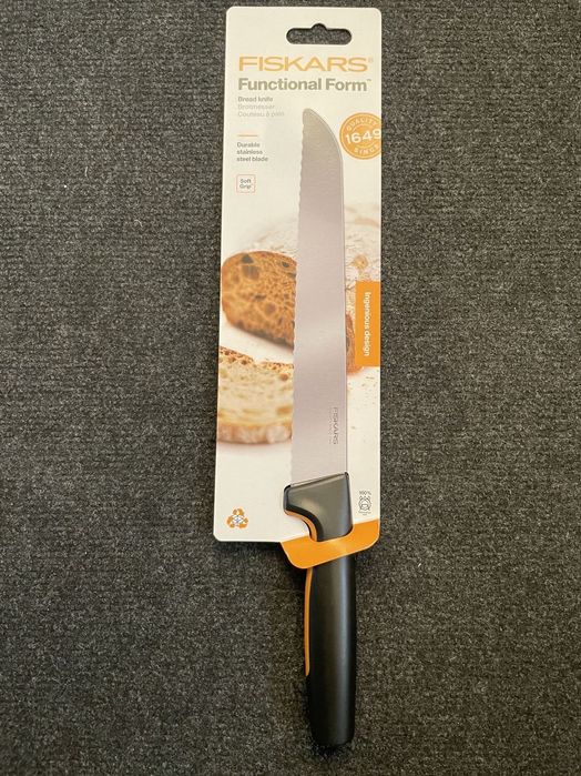 Cutit FISKARS profesional. Cutite de bucatarie FISKARS noi, originale