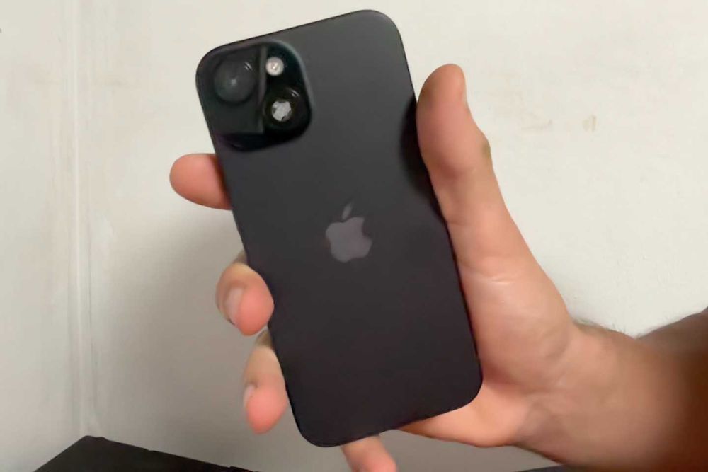 iphone 15 base model