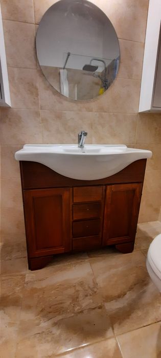 Lavoar baie în stare bună